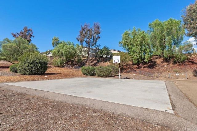 13239 Saddle Ridge Road, Lakeside, CA 92040