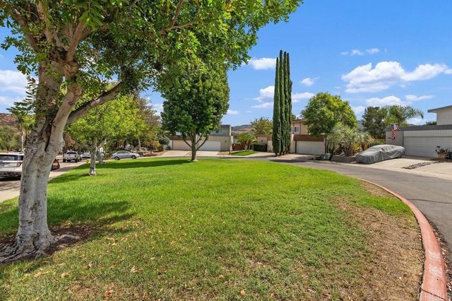 13239 Saddle Ridge Road, Lakeside, CA 92040