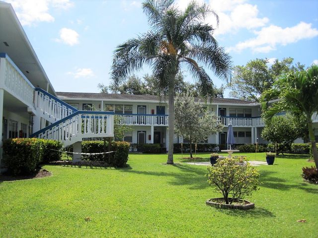 281 N Tilford N, Deerfield Beach, FL 33442