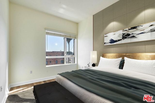 345 S Gramercy Place 210, Los Angeles, CA 90020