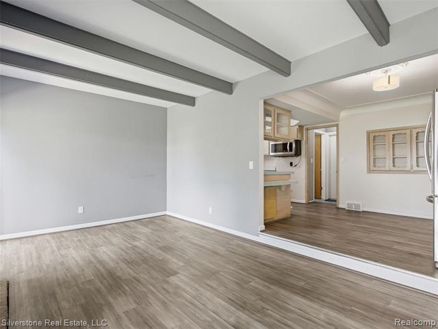 30314 Birch Tree Drive, Warren, MI 48093