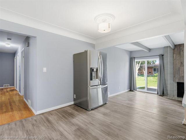 30314 Birch Tree Drive, Warren, MI 48093