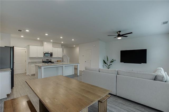 802 Edwin Lane, Sugar Hill, GA 30518