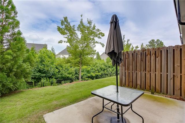 802 Edwin Lane, Sugar Hill, GA 30518