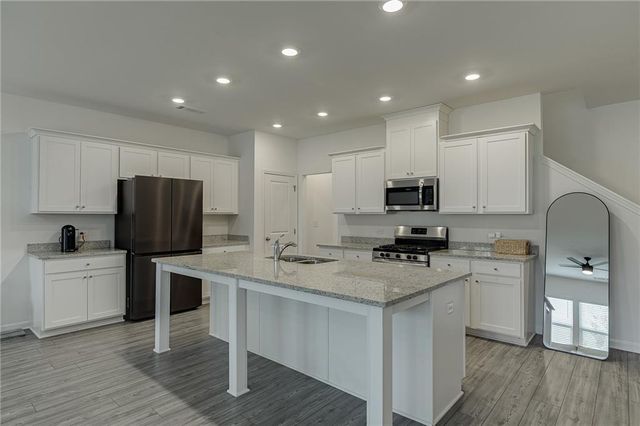 802 Edwin Lane, Sugar Hill, GA 30518