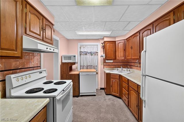 1392 Maryland Avenue SW, Canton, OH 44710