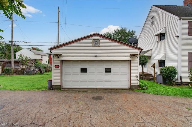1392 Maryland Avenue SW, Canton, OH 44710