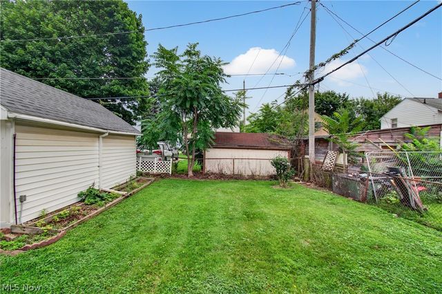 1392 Maryland Avenue SW, Canton, OH 44710