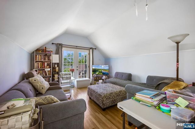 1494 Endicott Terrace, Teaneck, NJ 07666