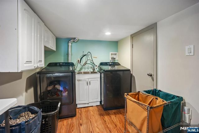 1494 Endicott Terrace, Teaneck, NJ 07666