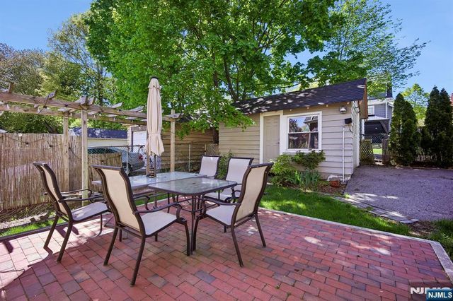 1494 Endicott Terrace, Teaneck, NJ 07666