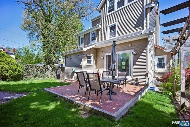 1494 Endicott Terrace, Teaneck, NJ 07666