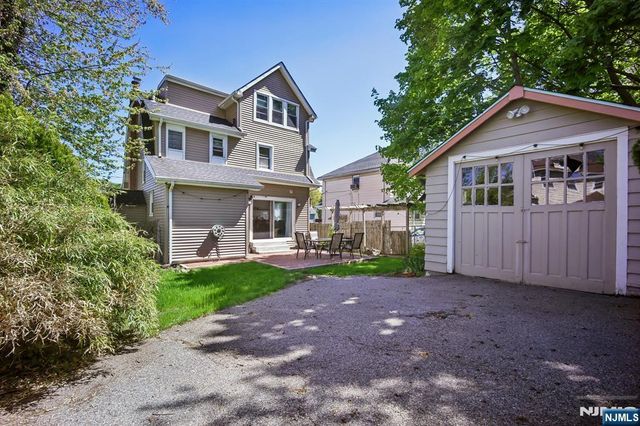 1494 Endicott Terrace, Teaneck, NJ 07666