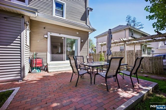 1494 Endicott Terrace, Teaneck, NJ 07666