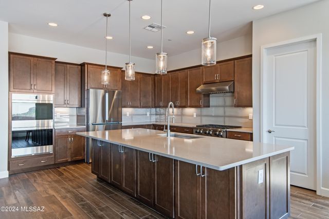 10556 E Ocotillo Rim Trail, Vail, AZ 85641
