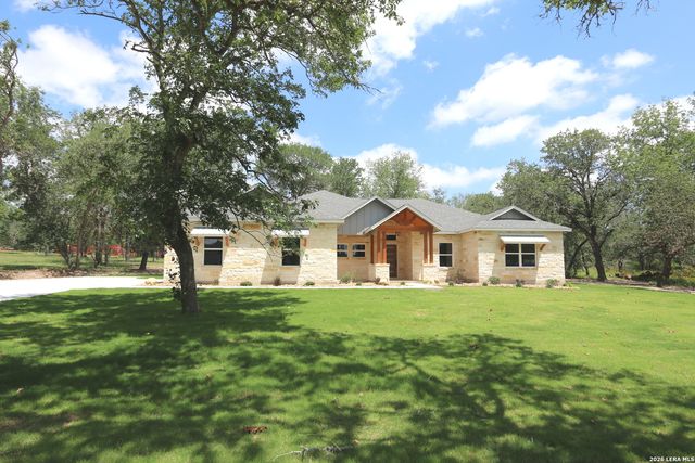 200 Cibolo Way, La Vernia, TX 78121