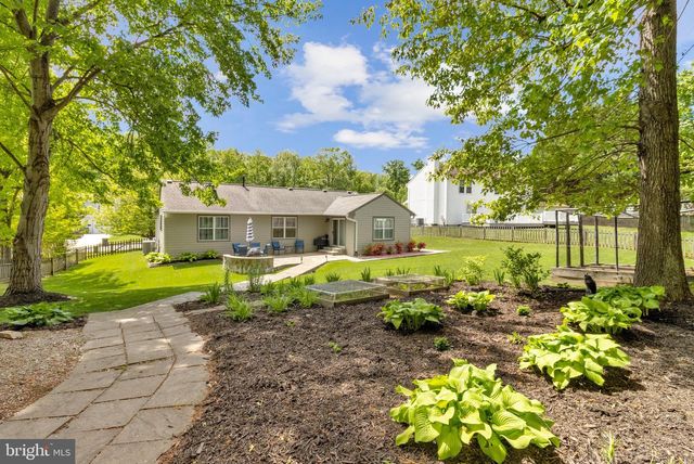 6615 CRAYFORD ST, Burke, VA 22015