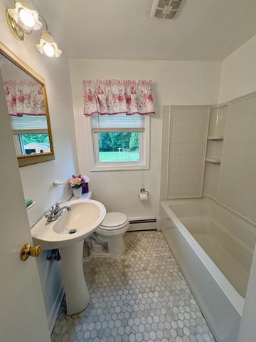 24301 OLD HOLLYWOOD RD, Hollywood, MD 20636