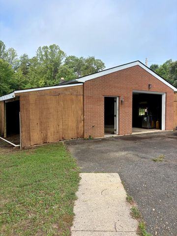 24301 OLD HOLLYWOOD RD, Hollywood, MD 20636