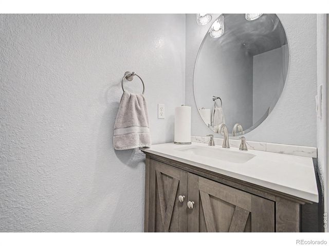 1914 74th Avenue, Greeley, CO 80634