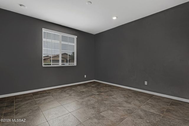 3296 W Shadow Park Way, Oro Valley, AZ 85742