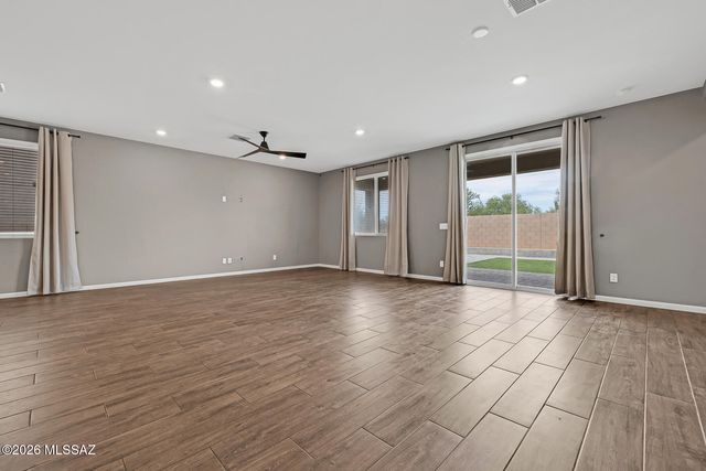 3296 W Shadow Park Way, Oro Valley, AZ 85742