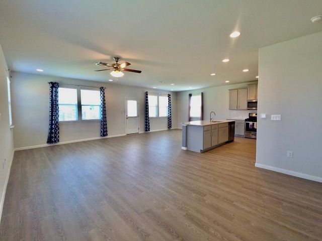 10400 Alemoor DR, Austin, TX 78747