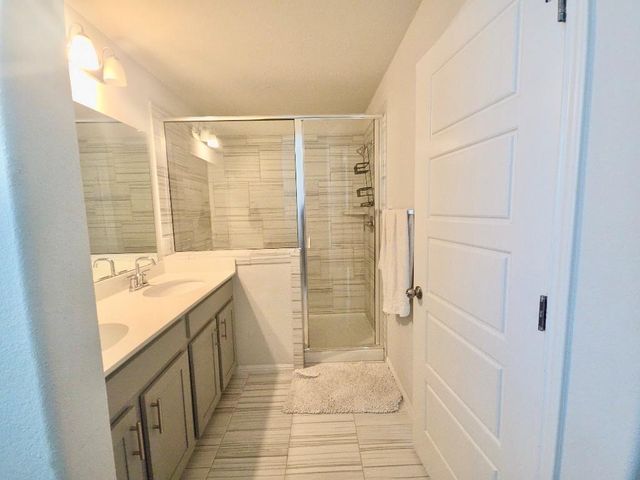10400 Alemoor DR, Austin, TX 78747