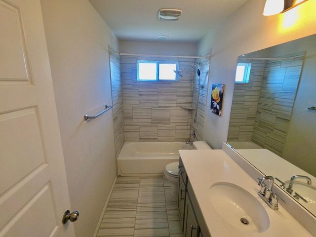 10400 Alemoor DR, Austin, TX 78747
