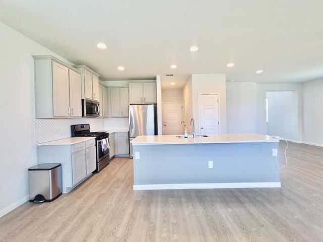 10400 Alemoor DR, Austin, TX 78747