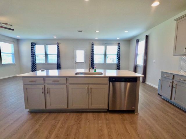 10400 Alemoor DR, Austin, TX 78747