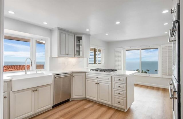 7183 Avenida Altisima, Rancho Palos Verdes, CA 90275