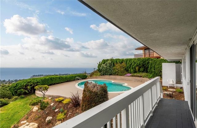 7183 Avenida Altisima, Rancho Palos Verdes, CA 90275