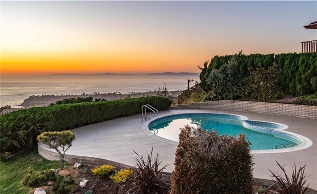 7183 Avenida Altisima, Rancho Palos Verdes, CA 90275