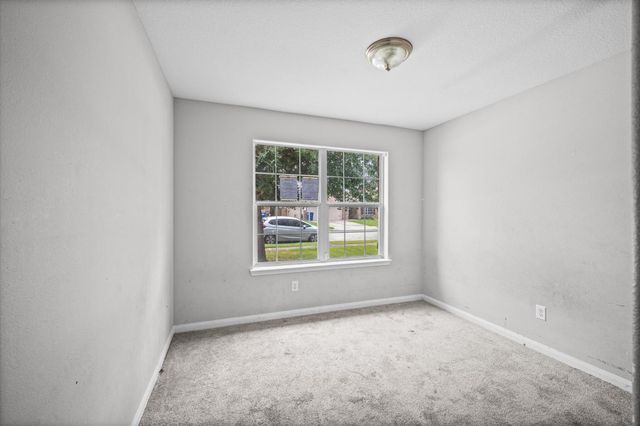 907 Marigold Road, Baytown, TX 77521