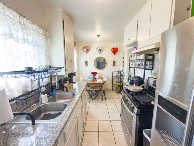 245 W 73rd, Los Angeles, CA 90003