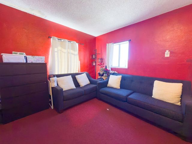 245 W 73rd, Los Angeles, CA 90003