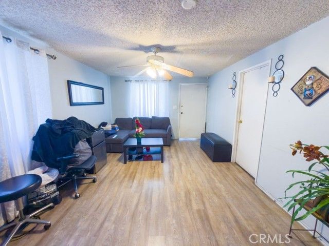 245 W 73rd, Los Angeles, CA 90003