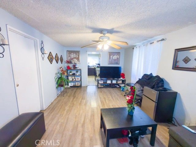 245 W 73rd, Los Angeles, CA 90003