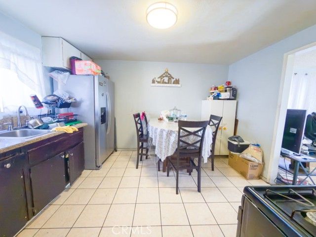 245 W 73rd, Los Angeles, CA 90003