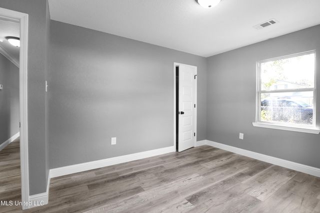 2416 N Sycamore Street, Pascagoula, MS 39581