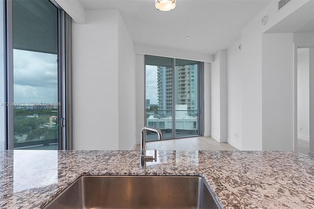 175 SE 25th Rd 1003, Miami, FL 33129
