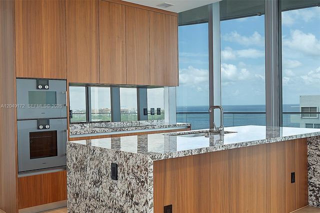 175 SE 25th Rd 1003, Miami, FL 33129