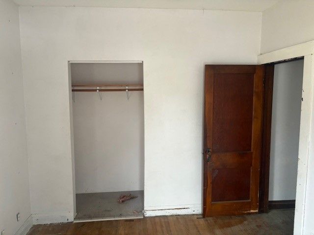 426 S 4th Avenue W, Newton, IA 50208