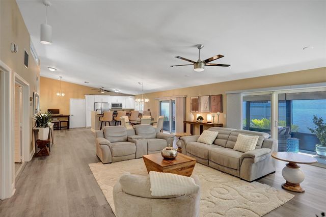 5577 Ainsley Ct, Boynton Beach, FL 33437