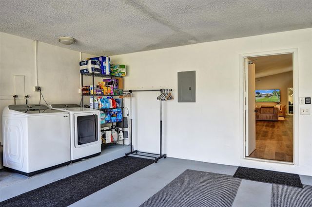 5577 Ainsley Ct, Boynton Beach, FL 33437
