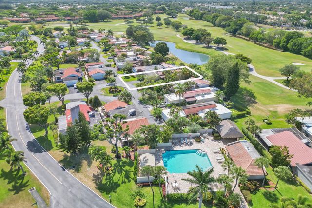 5577 Ainsley Ct, Boynton Beach, FL 33437