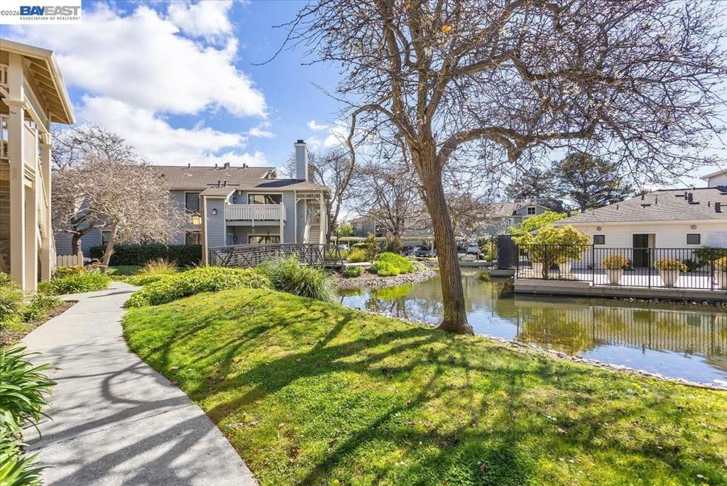 Image 34 of property listing at 130 Lakeshore Ct, Richmond, CA 94804