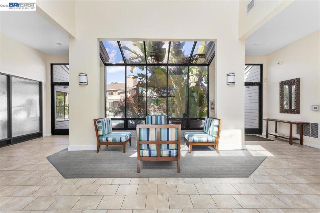 Image 39 of property listing at 130 Lakeshore Ct, Richmond, CA 94804