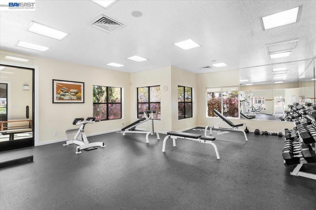 Image 42 of property listing at 130 Lakeshore Ct, Richmond, CA 94804